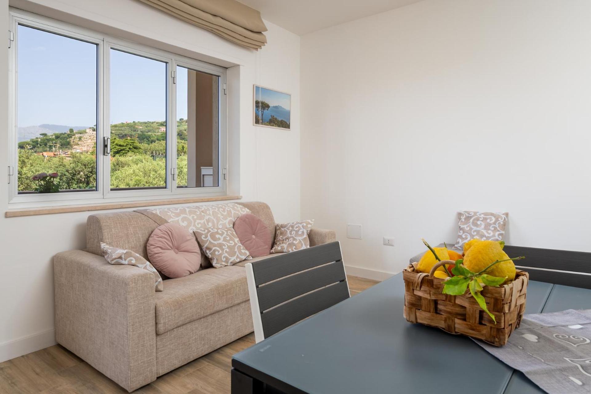 Appartamento Casa Nonno Angelo Sorrento - Free parking - Seaview Esterno foto