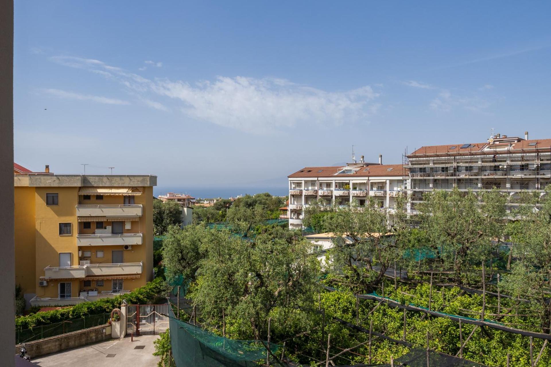 Appartamento Casa Nonno Angelo Sorrento - Free parking - Seaview Esterno foto